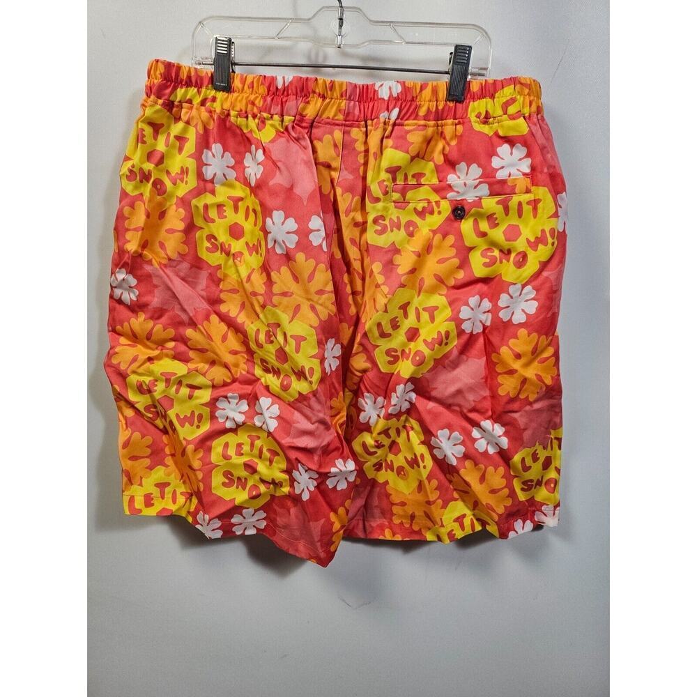 ITSSNOWDAY Snowday Red Snowflake Shorts XXL with Bag and Tags - Picture 9 of 15